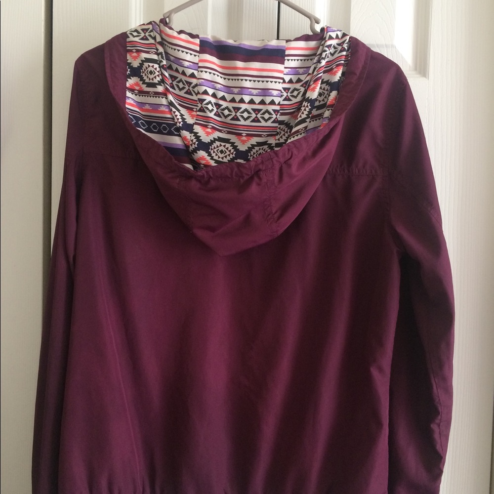 Size L jacket - Picture 4 of 4